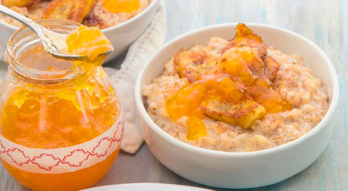 Овсяная каша с бананами