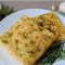 Яичные конвертики с сыром и ветчиной