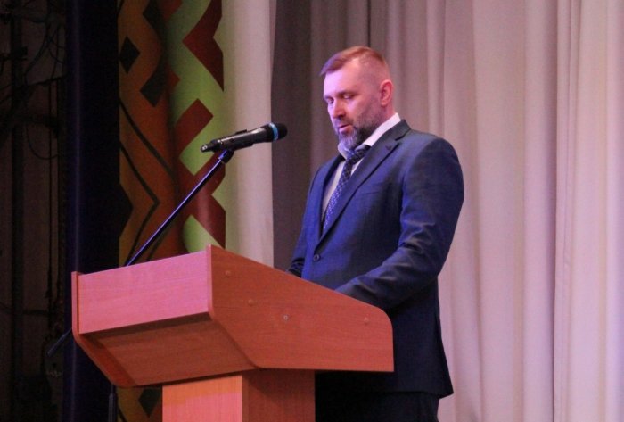Олег Шутов официально вступил в должность главы Печорского района